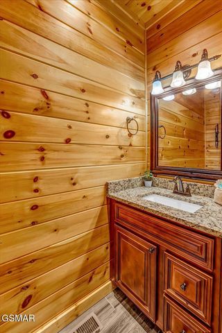 2740 Mountain View Circle, Sevierville, TN 37862