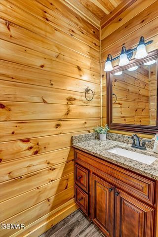 2740 Mountain View Circle, Sevierville, TN 37862