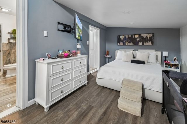 12 Silleck St, Clifton City, NJ 07013