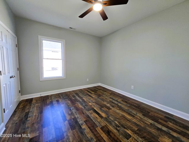 214 E Railroad Street, La Grange, NC 28551