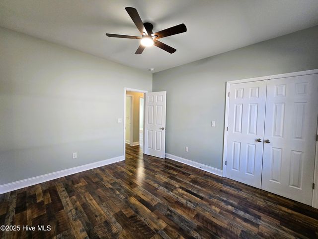 214 E Railroad Street, La Grange, NC 28551