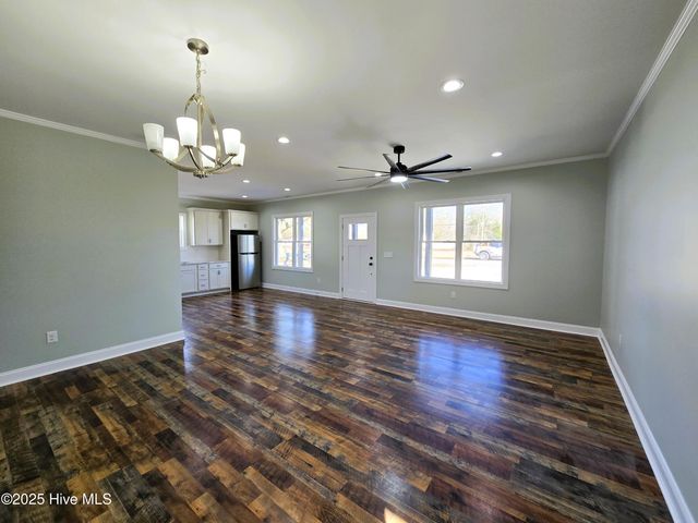 214 E Railroad Street, La Grange, NC 28551