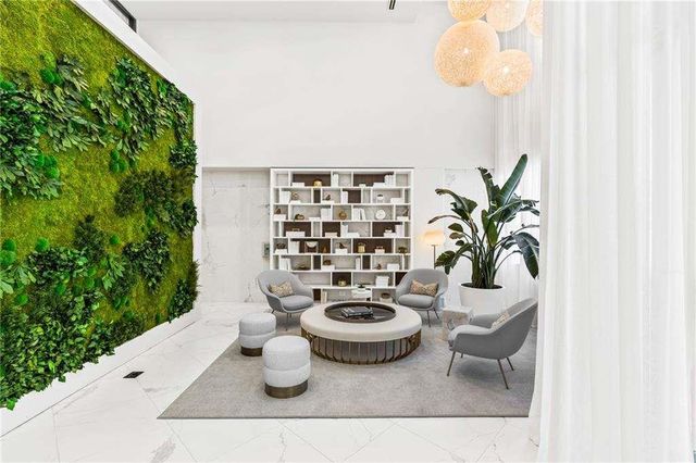 775 Juniper Street 111, Atlanta, GA 30308