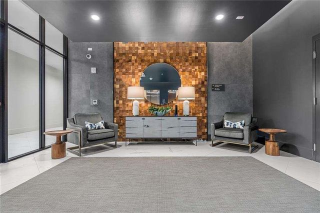 775 Juniper Street 111, Atlanta, GA 30308