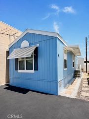 7800 Balboa Blvd. 44-A, Van Nuys, CA 91406