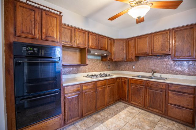 1060 N Vanderburg Street, Gary, IN 46403