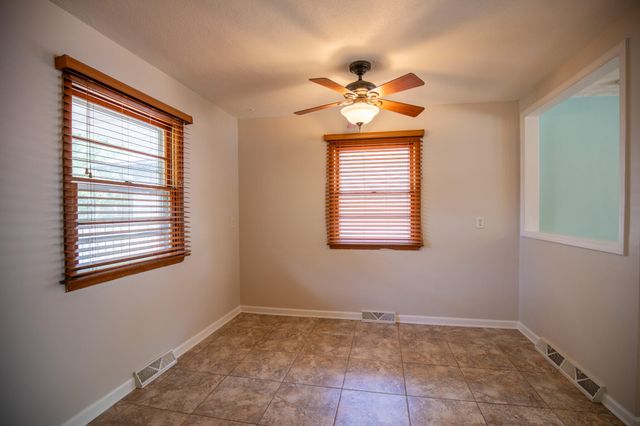 1060 N Vanderburg Street, Gary, IN 46403