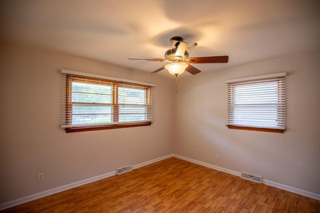 1060 N Vanderburg Street, Gary, IN 46403