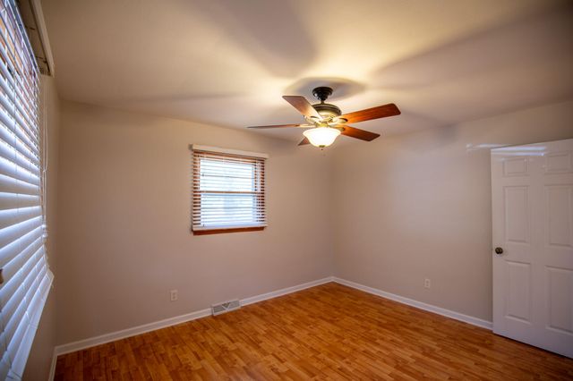 1060 N Vanderburg Street, Gary, IN 46403