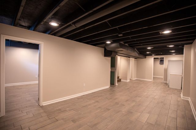 1060 N Vanderburg Street, Gary, IN 46403