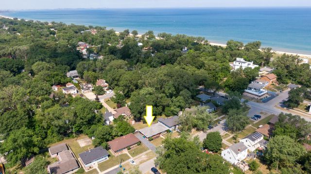 1060 N Vanderburg Street, Gary, IN 46403