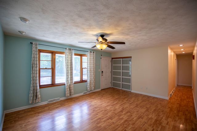 1060 N Vanderburg Street, Gary, IN 46403