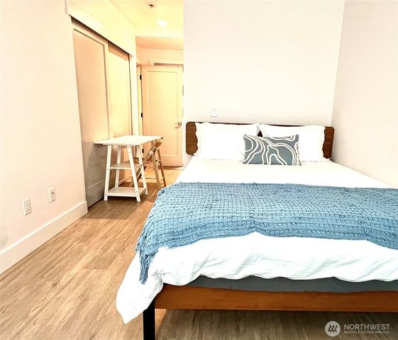 440 13th Ave, Seattle, WA 98122