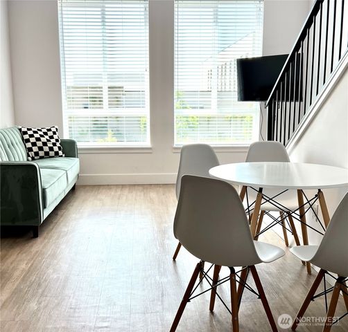440 13th Ave, Seattle, WA 98122