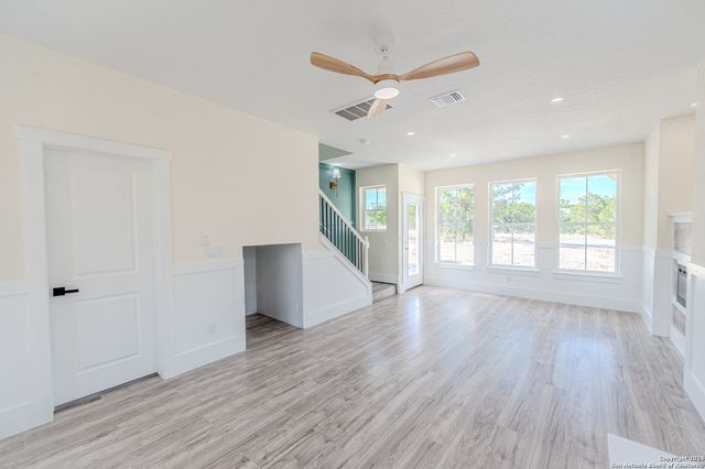 7828 Whartons Dock, Bandera, TX 78003