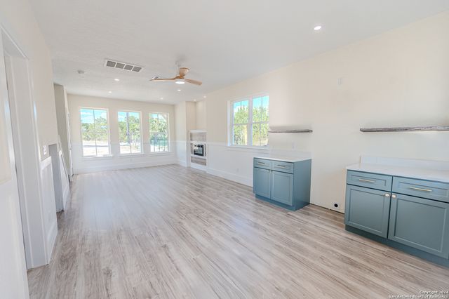 7828 Whartons Dock, Bandera, TX 78003