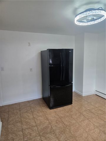 89 Columbia Avenue, Pawtucket, RI 02860