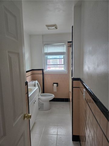 89 Columbia Avenue, Pawtucket, RI 02860