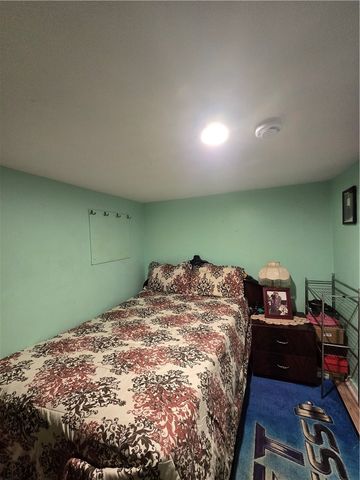 89 Columbia Avenue, Pawtucket, RI 02860