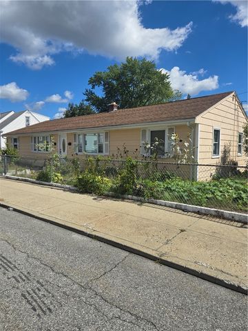 89 Columbia Avenue, Pawtucket, RI 02860