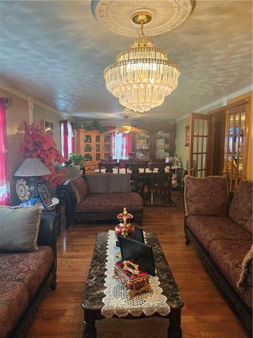 89 Columbia Avenue, Pawtucket, RI 02860