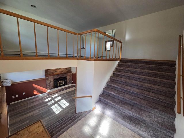 3221 Dover Court, Janesville, WI 53546