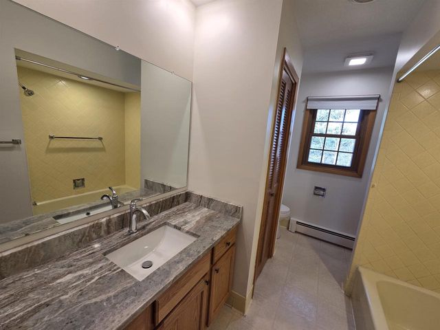 3221 Dover Court, Janesville, WI 53546