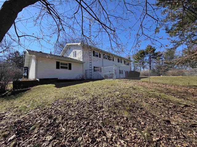 3221 Dover Court, Janesville, WI 53546