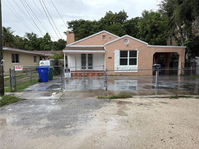 1560 NW 25th Ave 1, Miami, FL 33125