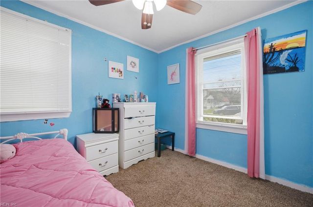 1926 N Lakeland DR, Norfolk, VA 23518