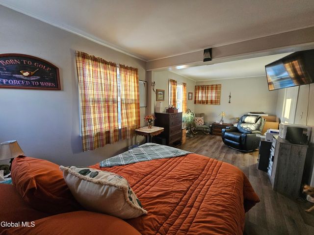 200 Meadowbrook Road, Queensbury, NY 12804