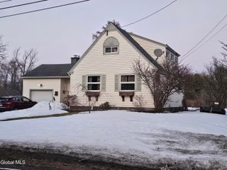200 Meadowbrook Road, Queensbury, NY 12804