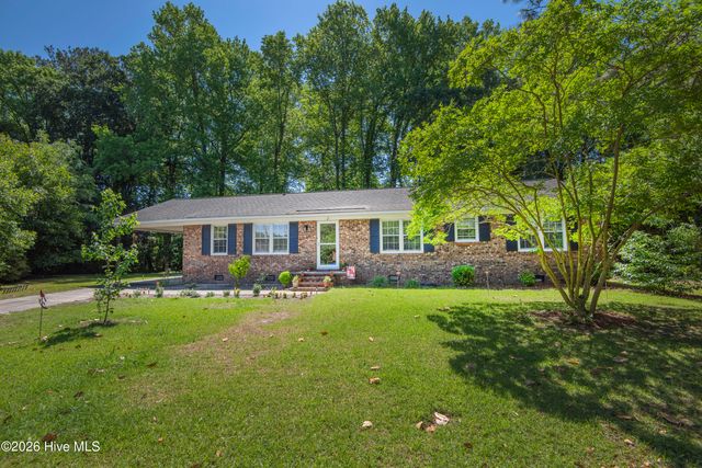 124 Osceola Drive, Greenville, NC 27858