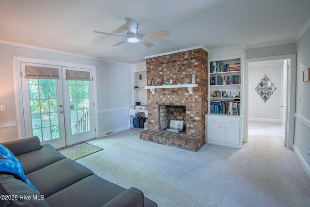 124 Osceola Drive, Greenville, NC 27858