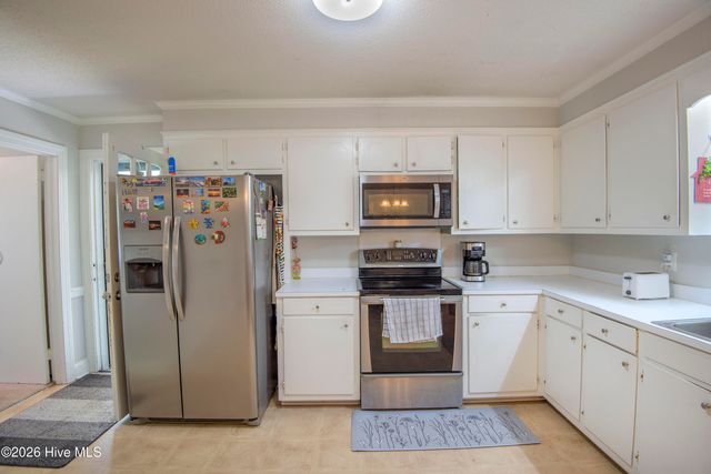 124 Osceola Drive, Greenville, NC 27858