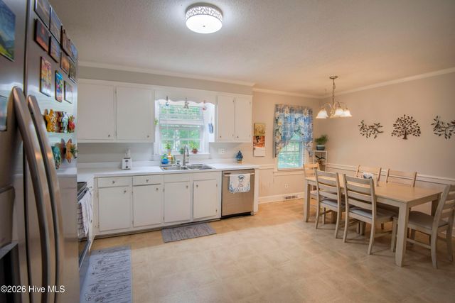 124 Osceola Drive, Greenville, NC 27858