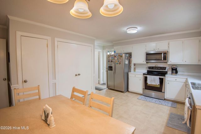 124 Osceola Drive, Greenville, NC 27858