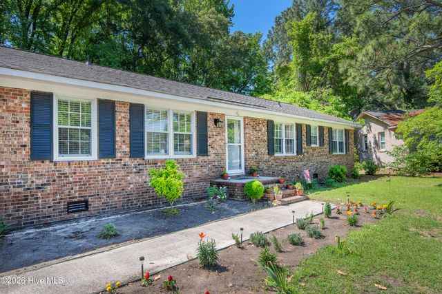 124 Osceola Drive, Greenville, NC 27858