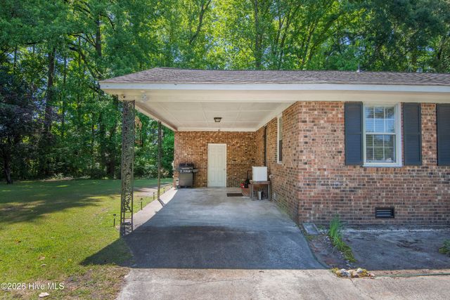 124 Osceola Drive, Greenville, NC 27858