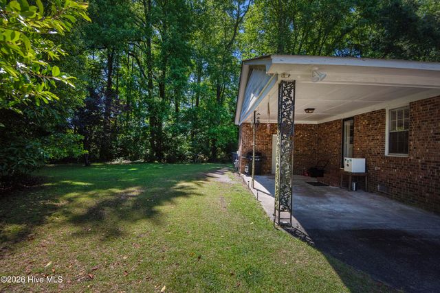 124 Osceola Drive, Greenville, NC 27858