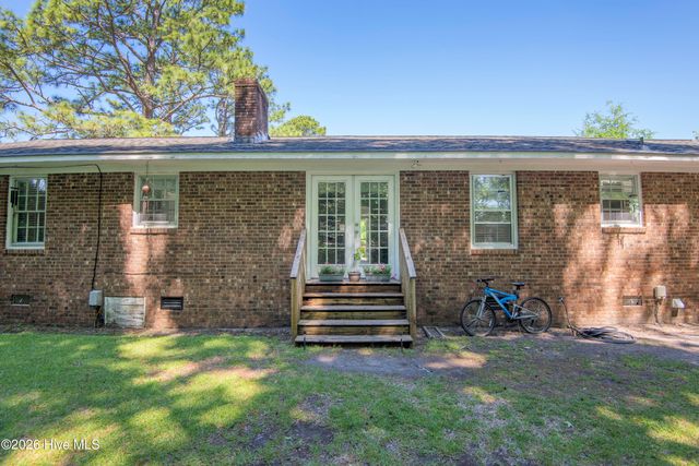 124 Osceola Drive, Greenville, NC 27858
