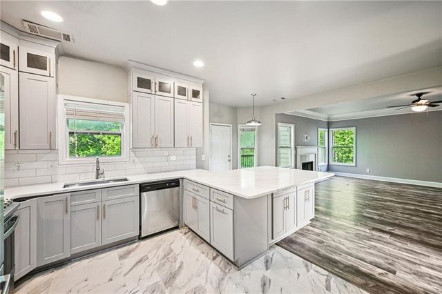 3697 Mortons Landing Drive, Ellenwood, GA 30294