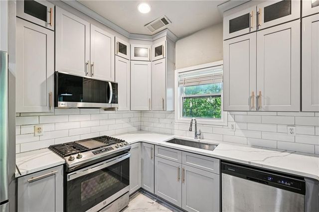 3697 Mortons Landing Drive, Ellenwood, GA 30294