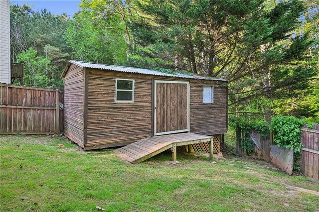 3697 Mortons Landing Drive, Ellenwood, GA 30294