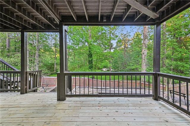 3697 Mortons Landing Drive, Ellenwood, GA 30294