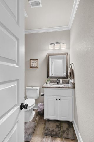 125 Tanglewood Dr., Headland, AL 36345