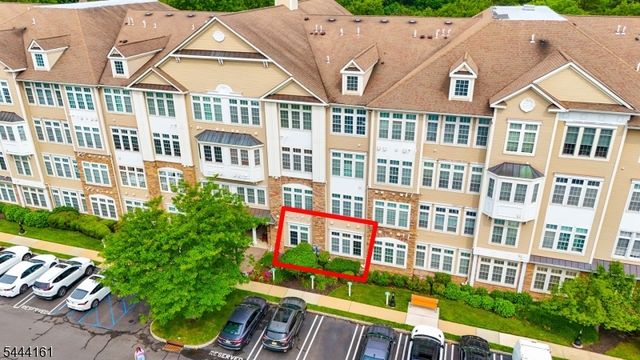 3108 Cedar Village Blvd 108, East Brunswick Twp., NJ 08816