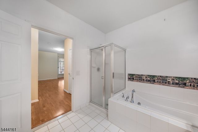 3108 Cedar Village Blvd 108, East Brunswick Twp., NJ 08816