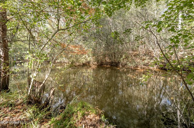 2408 Callie Road, Gautier, MS 39553
