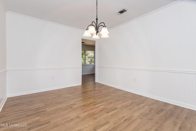 2408 Callie Road, Gautier, MS 39553